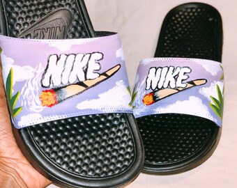 nike sandals for stoners