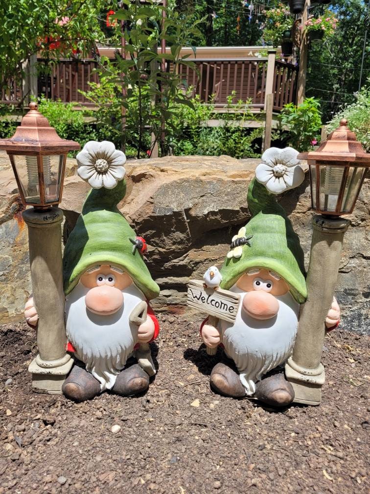Clever Creations Garden Gnome - Funny Lawn Decoration - Fishing - Decor for  Home, Garden, or Office : : Garden & Outdoors