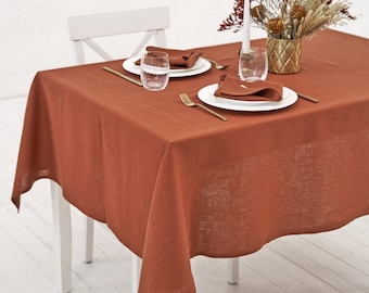 Nappe en lin orange brûlé, serviettes, sets de table. Linge de table carré et rectangulaire dans de nombreuses couleurs et tailles
