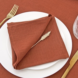 LINEN BURNT ORANGE Napkins, Burnt orange serviette, Terracotta napkins, Wedding Napkins, Wedding serviette, Rustic Napkins, Rustic serviette