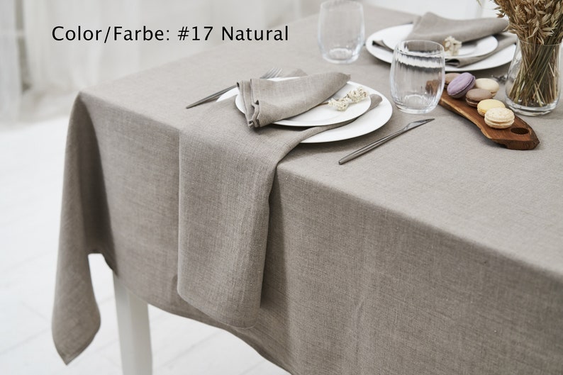 Natural Linen Napikins, Tablecloth, Placemats in any measurements and colours.
Natürliche Leinenservietten, Tischdecken, Tischsets in allen Maßen und Farben.