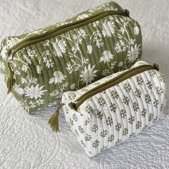 Wash Bags Cosmetics Pouch Travel Bath Bag Coin Purse Premium Cotton Flannel  Flower Hand Block Printed Australian Native Pattern 