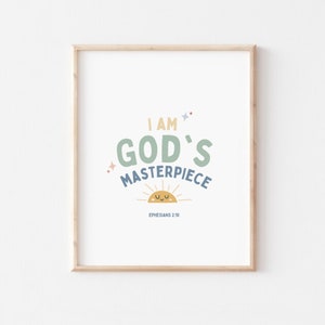 K&ouml;nnte beinhalten: Ein gerahmter Druck mit wei&szlig;em Hintergrund und einem farbenfrohen Design. Das Design zeigt den Text "Ich bin Gottes Meisterwerk" mit einer l&auml;chelnden Sonne und dem Bibelvers "Epheser 2:10".