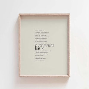 2 Corintios 12:9-10 Bástate mi gracia, escritura minimalista cristiana moderna, arte mural con versículos bíblicos, decoración cristiana para el hogar.