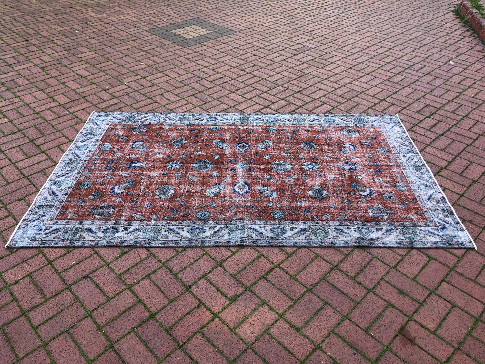 Brick Color Rug, Red Rug, Gray Rug, Floral Rug, Vintage Rug, 5x8.5 Ft