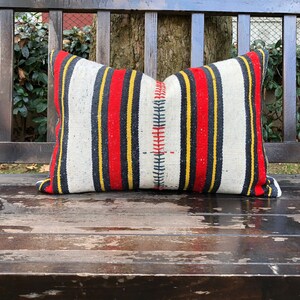 16&quot; x 24&quot; Vintage Turkish Kilim Pillow Cover, Modern Lumbar Handmade Pillow Cover