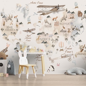 Carta da parati con mappa del mondo beige per la cameretta dei bambini, murale con continenti in colori pastello per la cameretta dei bambini, decorazione da parete staccabile e adesiva con mongolfiera e aereo retrò