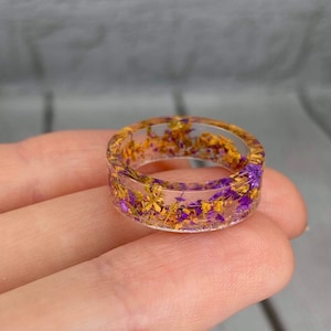 Orange Flower Ring, Pressed Flower Ring, Real Flower Ring, Purple Flower Ring, Resin Ring, Stackable Rings, Flower Resin Ring, Botanical