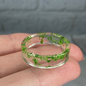 Green Flower Ring, Pressed Flower Ring, Real Flower Ring, Resin Ring, Stackable Rings, Friendship Rings, Flower Resin Ring, Botanical