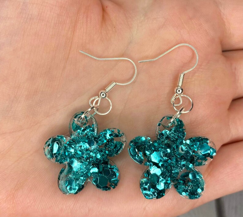 Silver Plated Earrings Chunky Glitter Jewellery Green Flower Resin Earrings