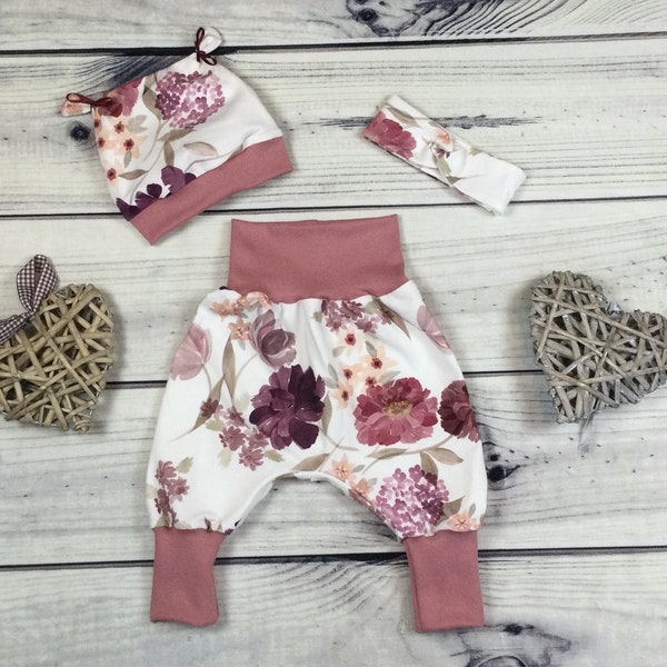 Organic Baby Set "Blossom Scent" Gr. 44-80, bloomers, hat, headband