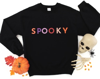 Sudadera espeluznante con cuello redondo / Sudadera de Halloween / Temporada espeluznante / Truco o trato / Camisa de Halloween para mujer / Camisa de bruja / Camisa espeluznante