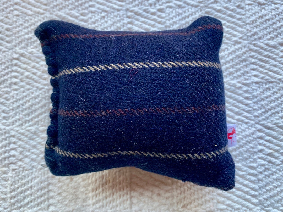 Needle Felting Pad 3.5x4x1.5 All Wool Reclaimed Wool Fabric Etsy