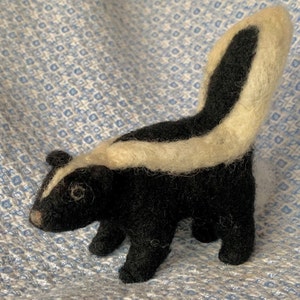 Skunk Needle Felting Kit: Makes Two 3&quot; Wool Skunks, Includes Two Needles