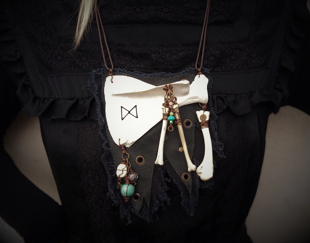 Real Bone Necklace Wearable Taxidermy Weird Jewellery Etsy