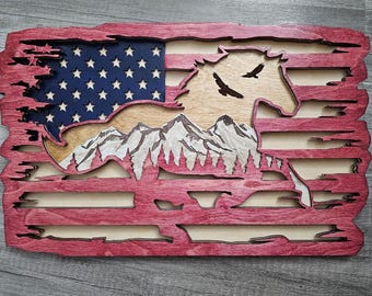 American Flag Wood Horse Sign: Layered Equestrian Decor