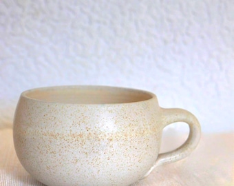 Maya mug, bulbous ceramic mug, coffee mug, tea mug, stoneware ceramics, from the potter's wheel, from the ceramics studio, handmade