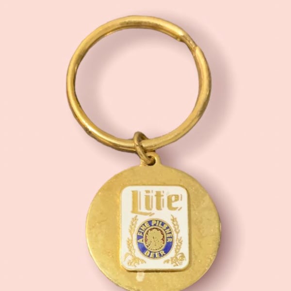 Rare Handmade Vintage Gold Plated Miller Lite Logo Collectible Breweriana Advertisement Beer Sign Souvenir Key Chain