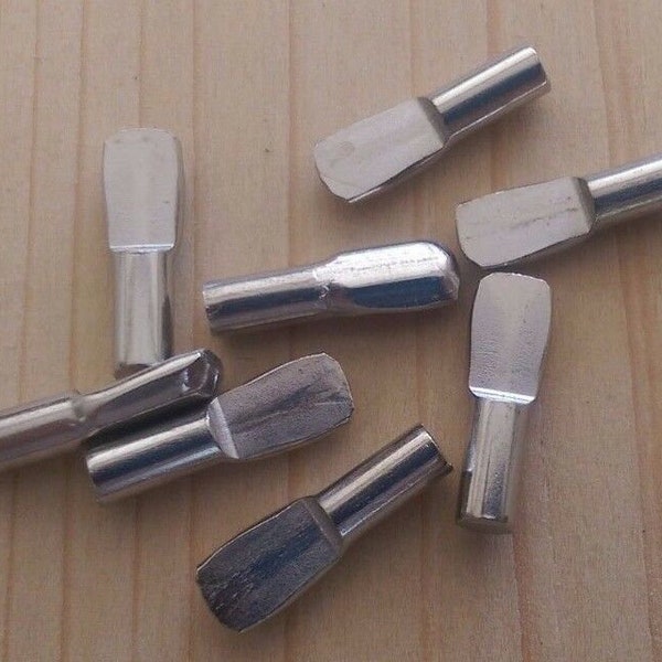 Metal Shelf Pins - 5mm Spade - Pack of 8