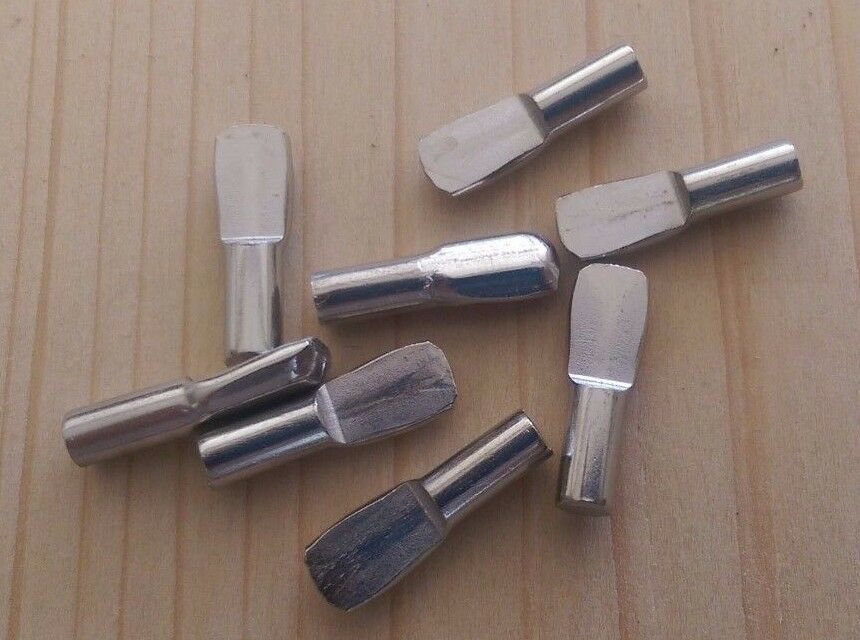 Metal Shelf Pins - 5mm Spade - Pack of 8