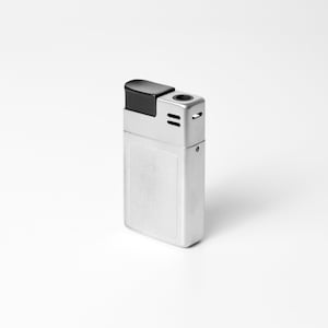Vintage Braun Lighter . Braun Mach 2 . 1972 - Silver . Dieter Rams