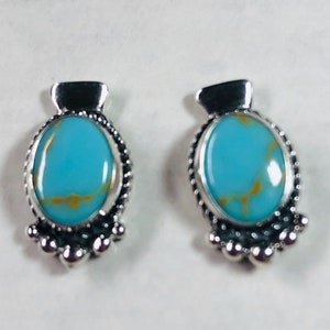 Turquoise/Turquoise stud /Kingman Turquoise Earring/Turquoise stud Earring/Sterling Silver Turquoise Earring/Dainty/Stud Earring/Made in USA