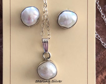 Pearl  jewelry set/ Sterling silver Pearl necklace and Earring set/ pearl stud earrings and pearl necklace/