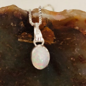 White pendant/White pendant necklaces/White pendant/White necklaces /white oval/White jewelry/Made in USA