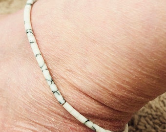 Anklet/White turquoise/White Buffalo anklet/White anklet/white anklet with black matrix /Made in USA