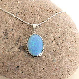 Blue Oval Opal pendant/ beautiful blue Opal Pendant/Pendent/Sterling Silver fire Opal pendent Necklace/Necklaces