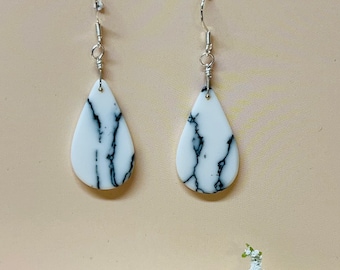 White earrings/ White Buffalo turquoise earrings/ Drops earrings/Southwestern jewelry/Sterling silver earrings