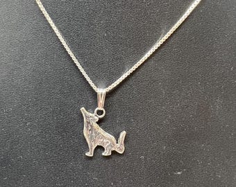 Beautiful small Horse Pendent/Sterling Silver ornamental horses Pendent necklaces/Southwestern Jewelry/Christmas gift