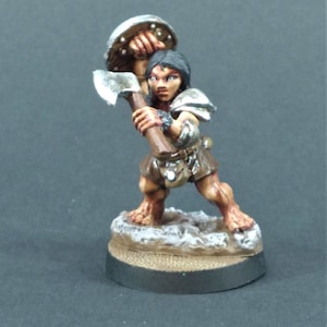Reaper Bones Dannin Deepaxe, Female Dwarf Dwarf Fighter Miniature Painted