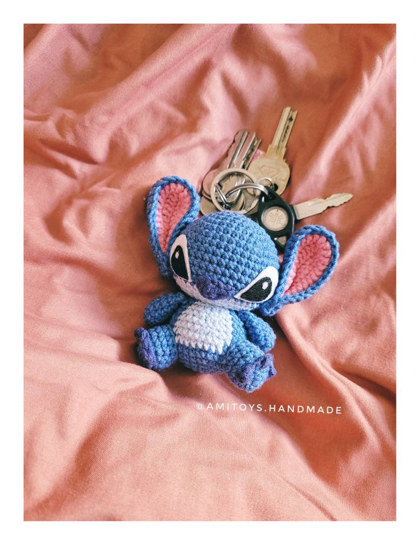 手作りかぎ針編みのスティッチぬいぐるみ：リロ＆スティッチの