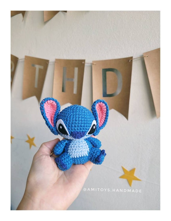 手作りかぎ針編みのスティッチぬいぐるみ：リロ＆スティッチの