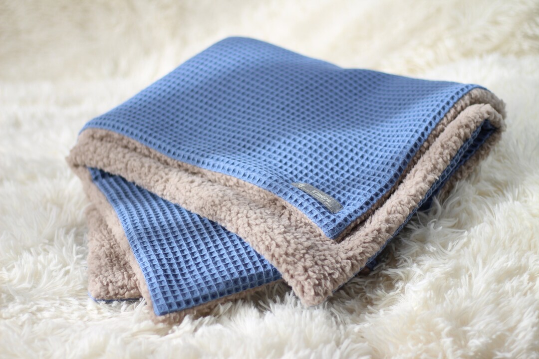 WAFFLE BABY BLANKET. Winter Baby Blanket. Stuffed Skin Blanket, for Cot ...