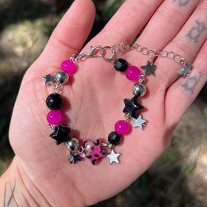 Y2k Hot Pink Star Bracelet and Keychain Set