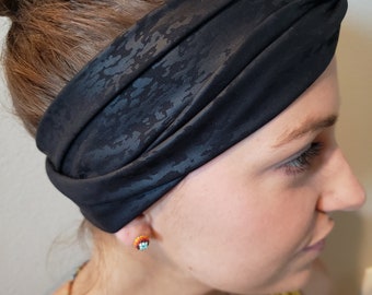 Black workout headband