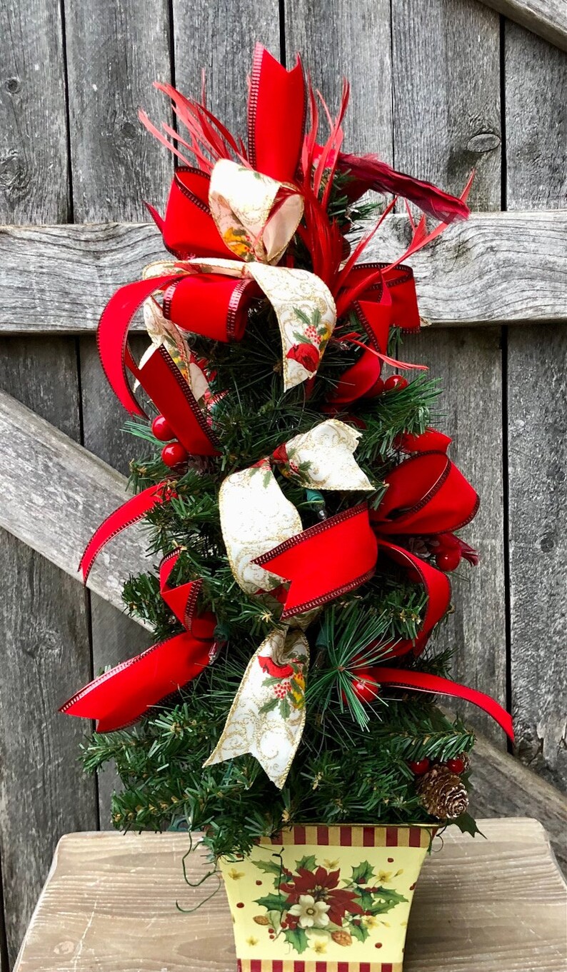 Red Cardinal Christmas Tree Lighted Tree Table Arrangement Etsy