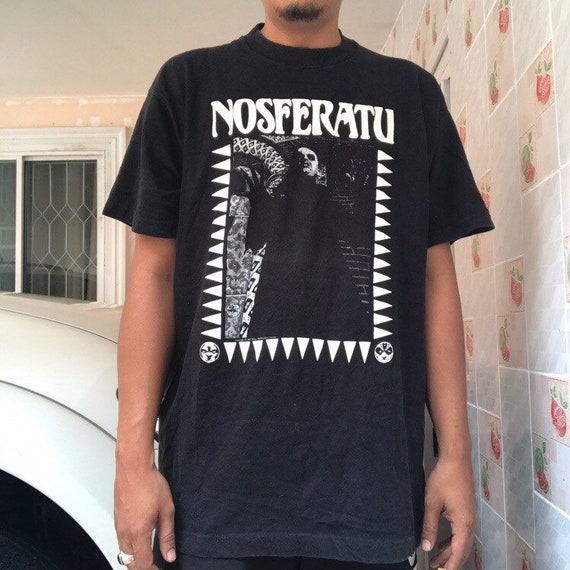 Vintage 90s Nosferatu Tee Vampire Dracula