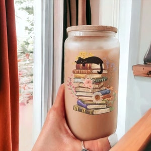 Cat and Books Can Glass-Coffee -Cat Lover Coffee Glass, Soda Can Glass ,Beer Can Glass With Lid,Iced Coffee Glass ,Boho Can Glass