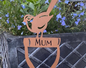 Personalised Garden Robin on Spade Handle, Mothers day gift idea, mum garden gift, garden robin, metal garden ornament, Nan garden gift idea