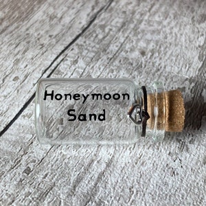 Honeymoon Keepsake, Unique Wedding Gift, Small Honeymoon Sand Bottle, Wedding keepsake, Bride gift, Mr and Mrs Couple Gift, Beach honeymoon image 1