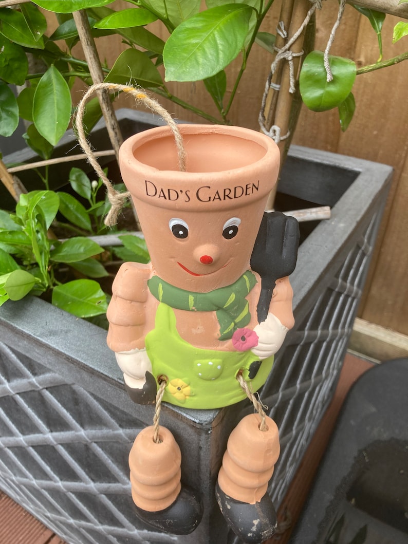 Dad's Garden Gift Idea for the man in your life