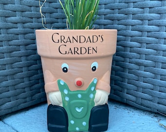 Personalised Plant Pot Man, Grandad Garden Gift, Dad Flowerpot, Personalized Garden Gift, Grandad birthday gift,Gardener Gift, Gift For Nan