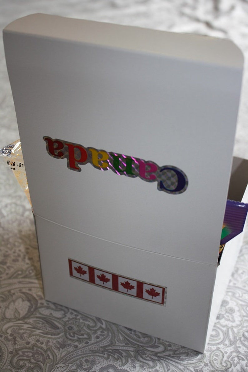 Canada in a Box, Canadian Treat Box, Canadian Treats, Canadian Snacks