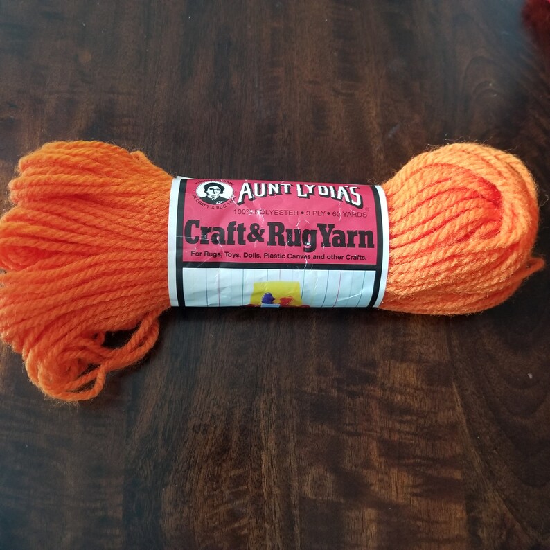 Aunt Lydia's Vintage Rug Yarn 60/70 Yards 100 Polyester Assorted