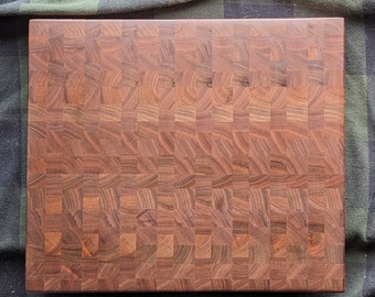End Grain Cutting Board