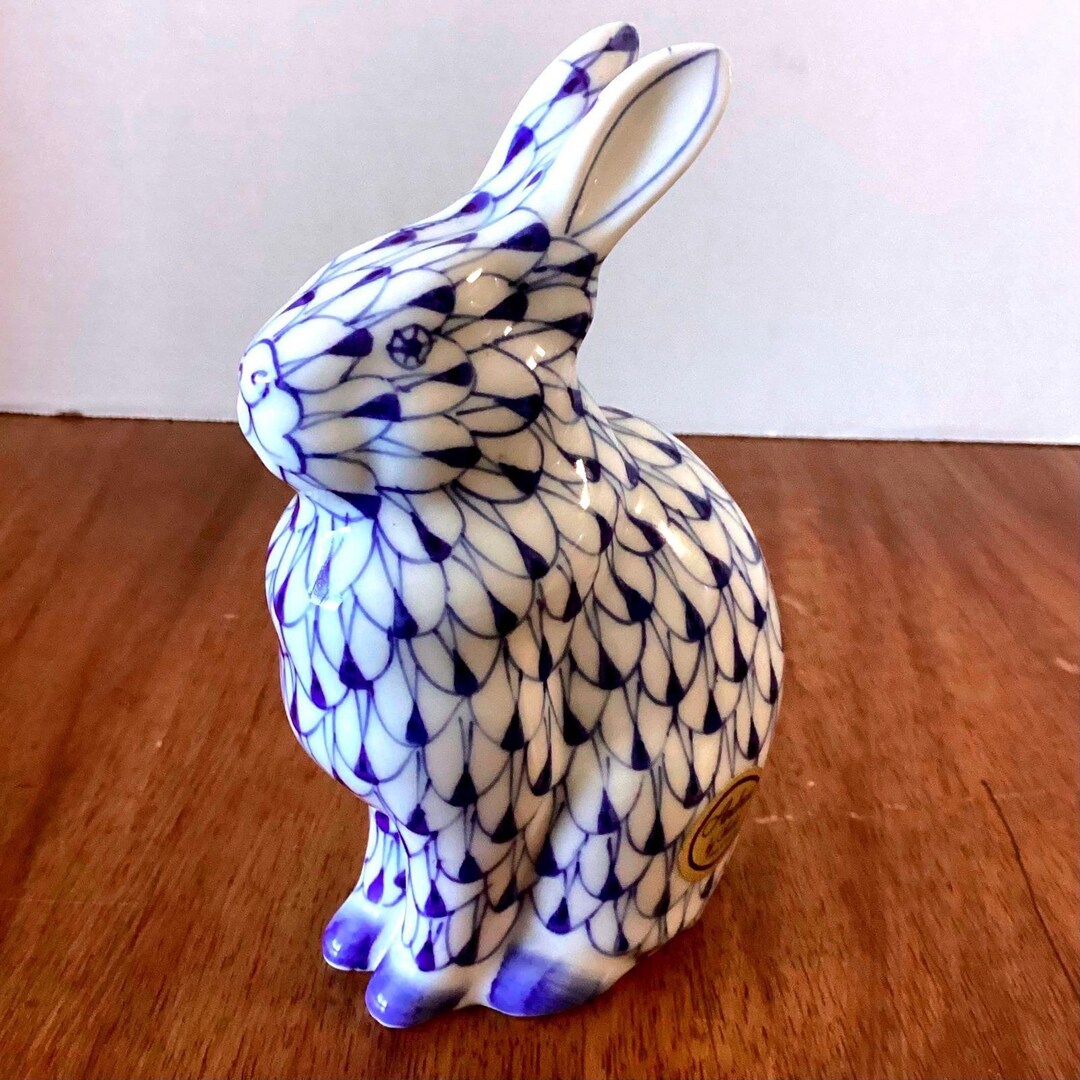Andrea by Sadek Blue White Fishnet Rabbit Figurine Porcelain Bunny 5.5 ...