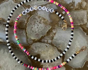 MIXED MEDIA CHAIN for Sunglasses, Eye Glasses, Mask or Id Card with Gold-Plated Clasps with checkered glass beads and tiny bright disc beads